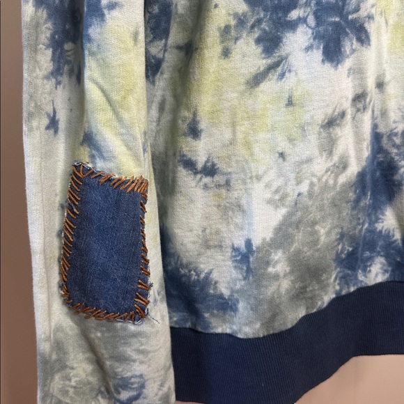 Double D Ranch I Learn to Embroidery Hoodie - Picture 14 of 16